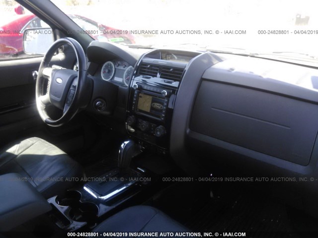 Photo 4 VIN: 1FMCU9EG7AKA62606 - FORD ESCAPE 