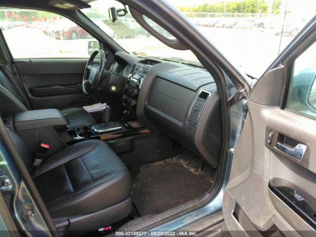 Photo 4 VIN: 1FMCU9EG7AKC84272 - FORD ESCAPE 