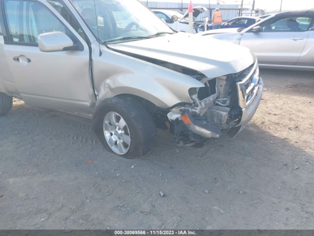 Photo 5 VIN: 1FMCU9EG7CKB95126 - FORD ESCAPE 