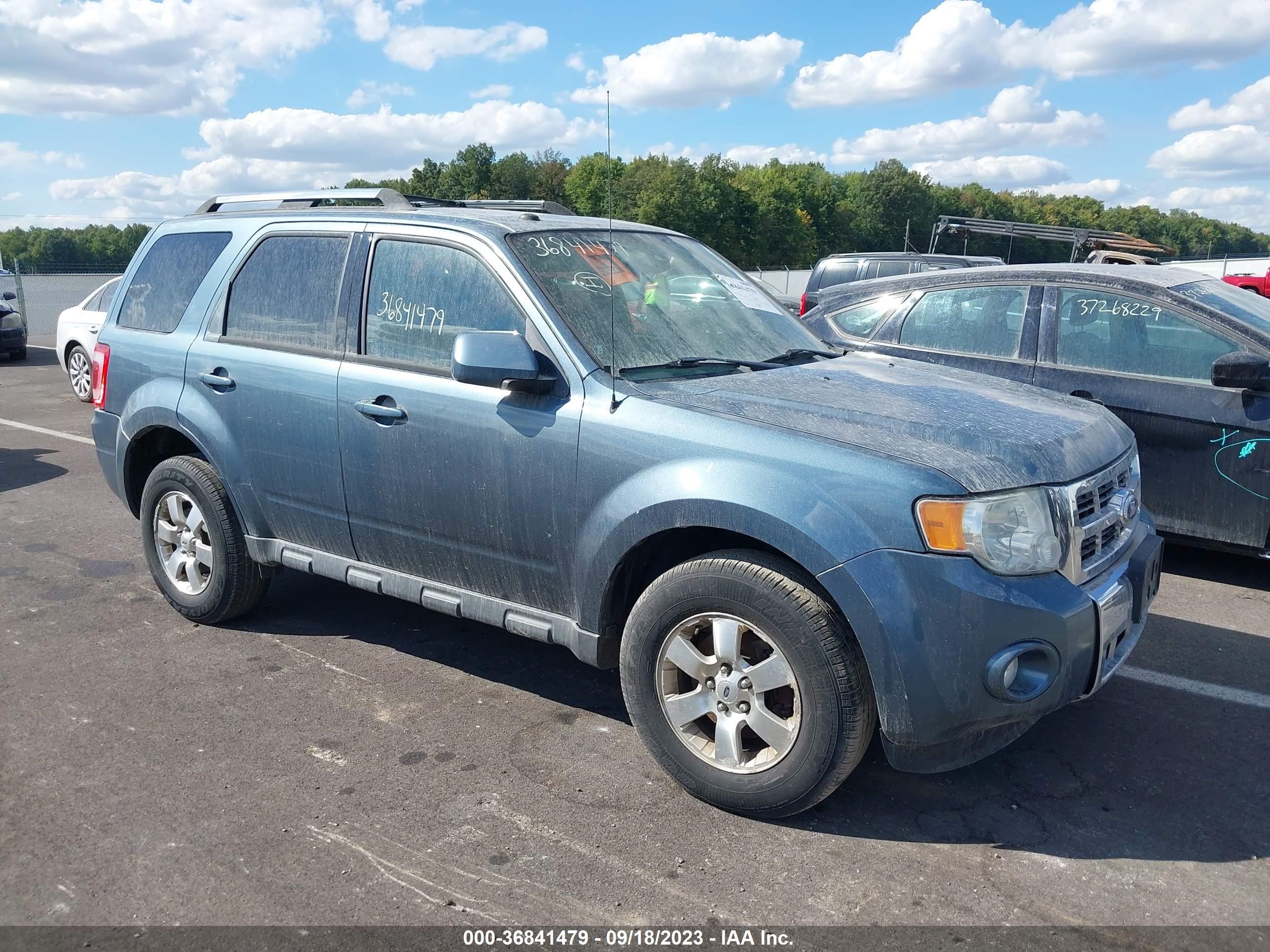 Photo 0 VIN: 1FMCU9EG9AKD41538 - FORD ESCAPE 