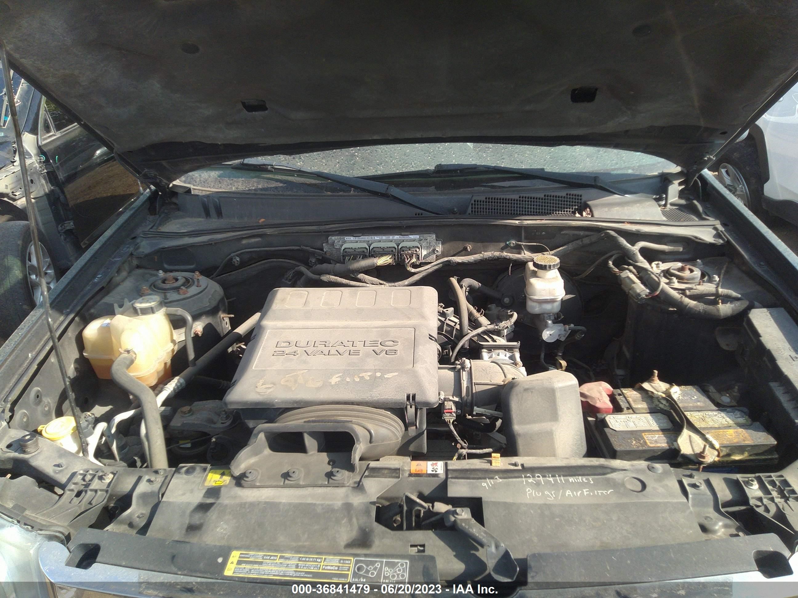 Photo 9 VIN: 1FMCU9EG9AKD41538 - FORD ESCAPE 