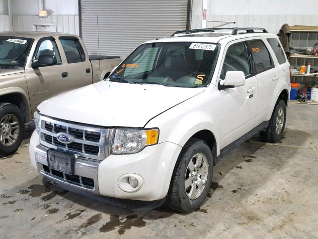 Photo 1 VIN: 1FMCU9EG9BKB52826 - FORD ESCAPE LIM 