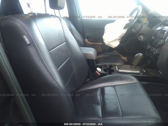 Photo 4 VIN: 1FMCU9EGXBKA98856 - FORD ESCAPE 