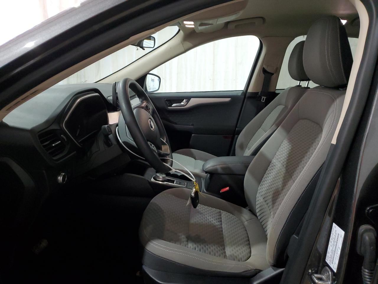 Photo 6 VIN: 1FMCU9G61LUA04888 - FORD ESCAPE 