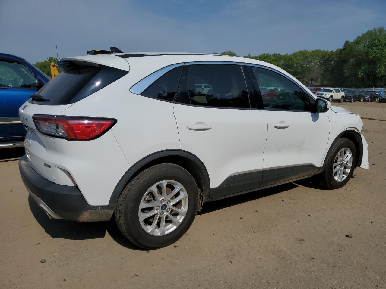 Photo 2 VIN: 1FMCU9G61LUB40342 - FORD ESCAPE 