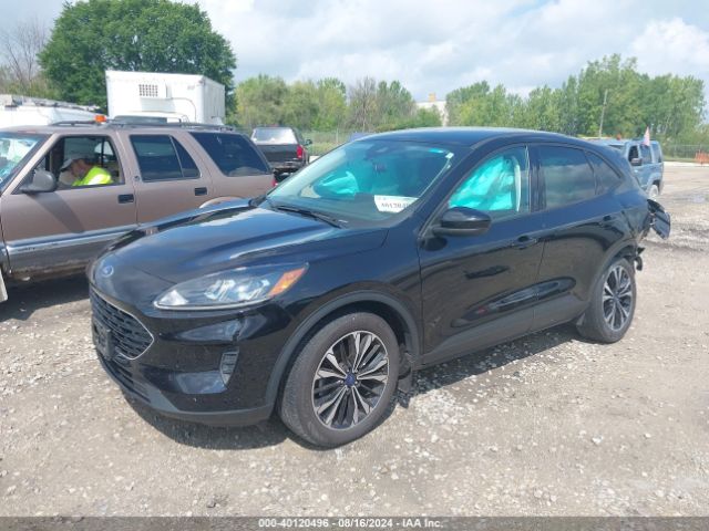 Photo 1 VIN: 1FMCU9G62NUB21835 - FORD ESCAPE 