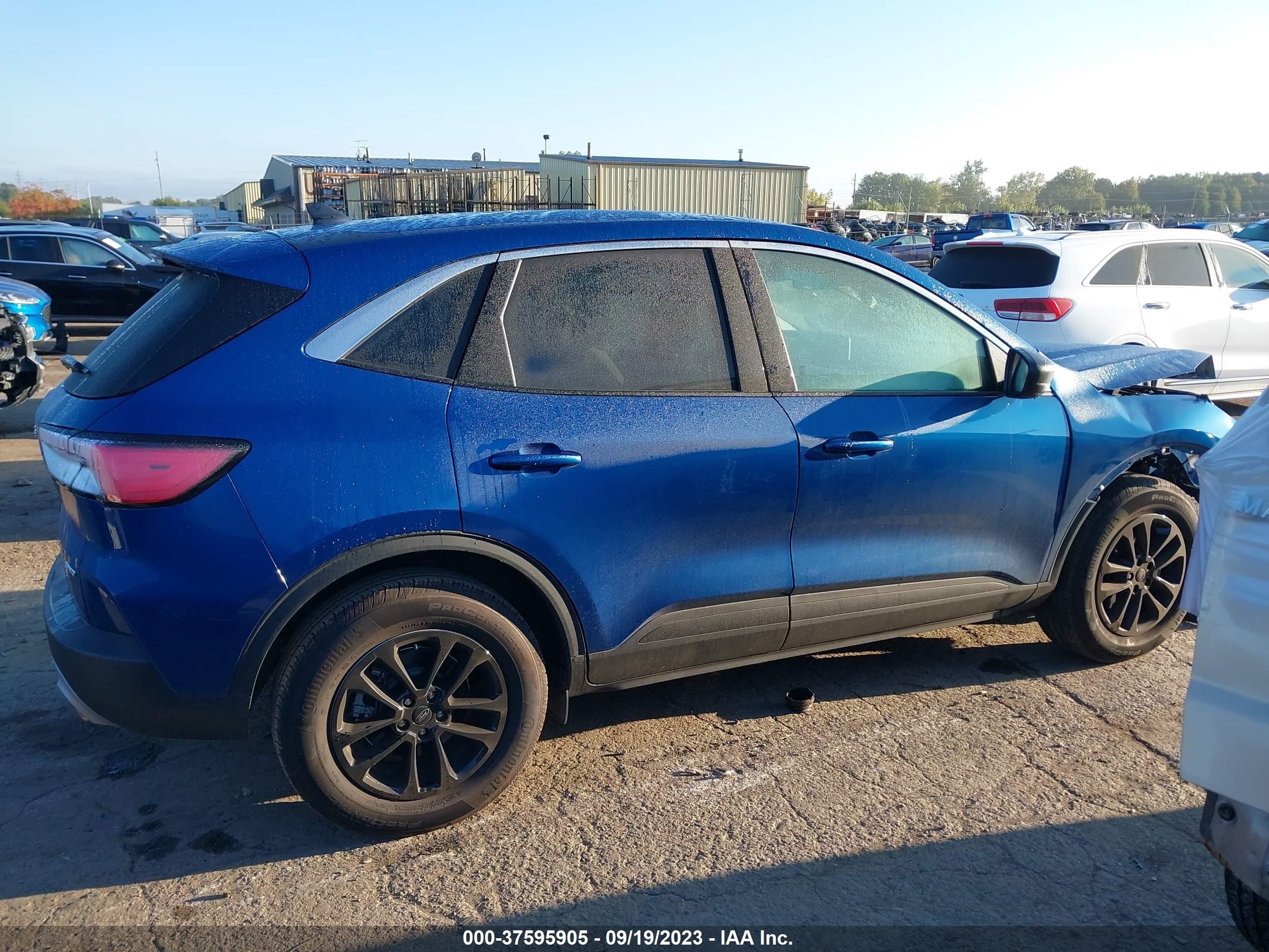 Photo 12 VIN: 1FMCU9G65NUA32616 - FORD ESCAPE 