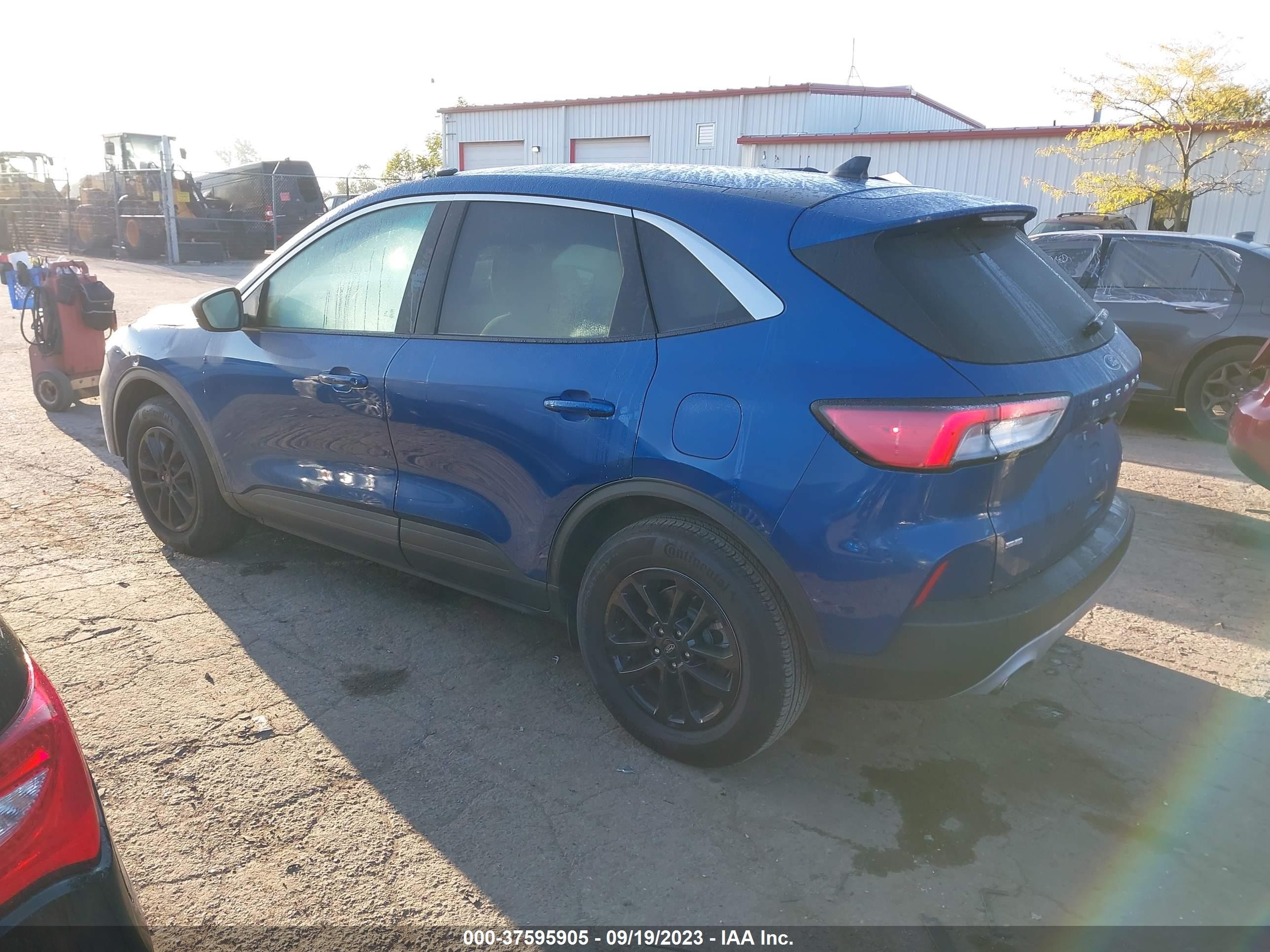 Photo 2 VIN: 1FMCU9G65NUA32616 - FORD ESCAPE 