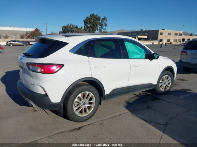 Photo 3 VIN: 1FMCU9G65NUA73473 - FORD ESCAPE 