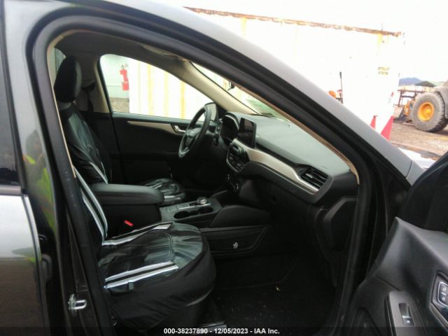 Photo 4 VIN: 1FMCU9G66LUA69817 - FORD ESCAPE 