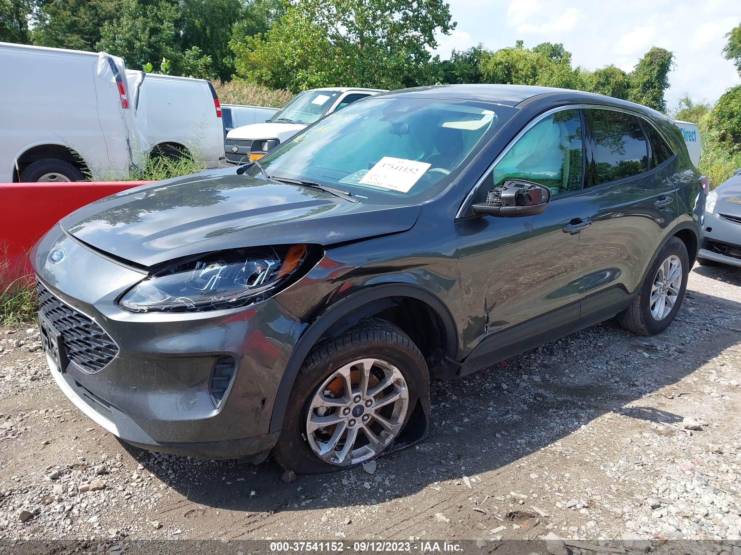 Photo 1 VIN: 1FMCU9G66LUC26116 - FORD ESCAPE 