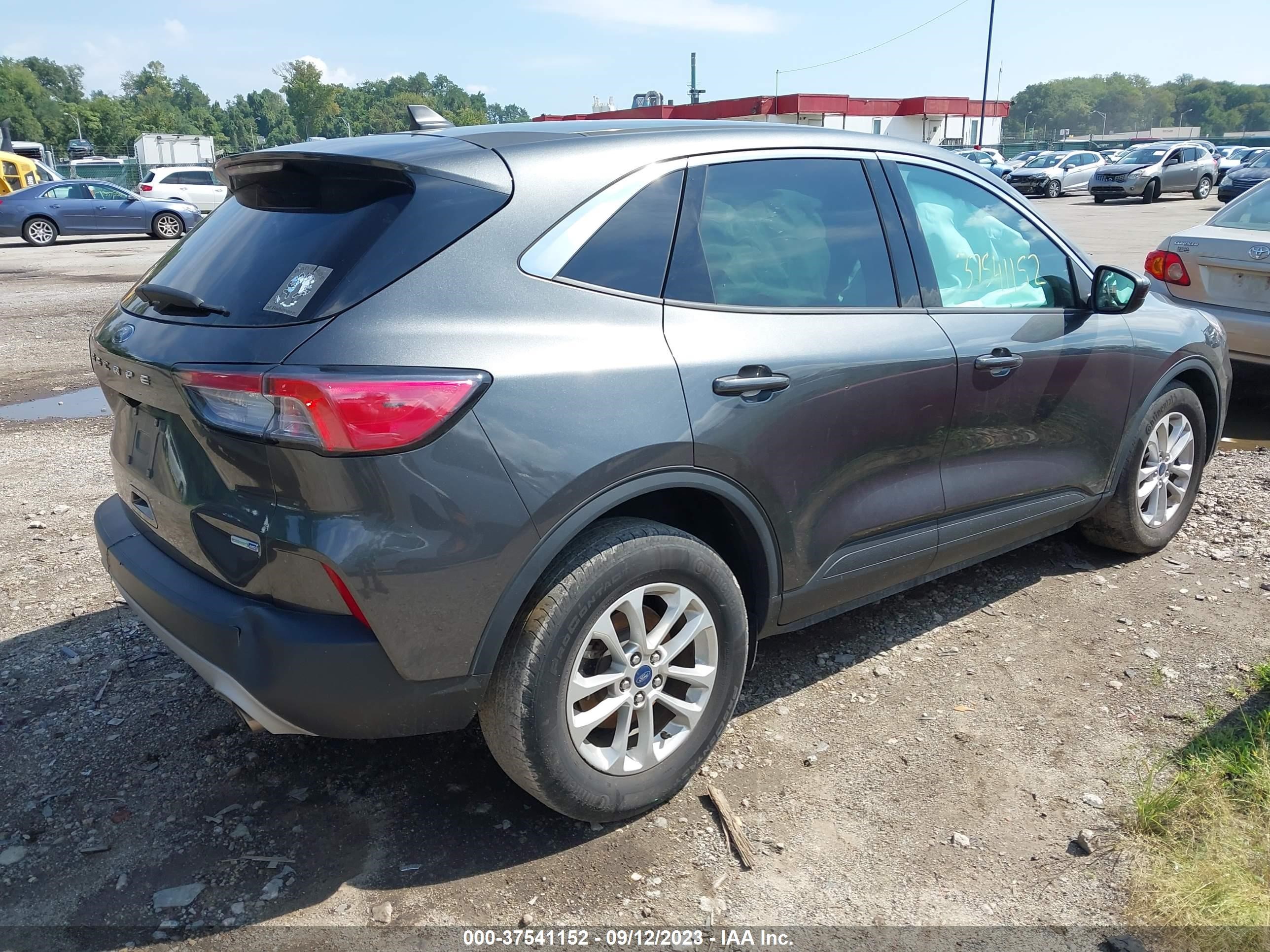 Photo 3 VIN: 1FMCU9G66LUC26116 - FORD ESCAPE 