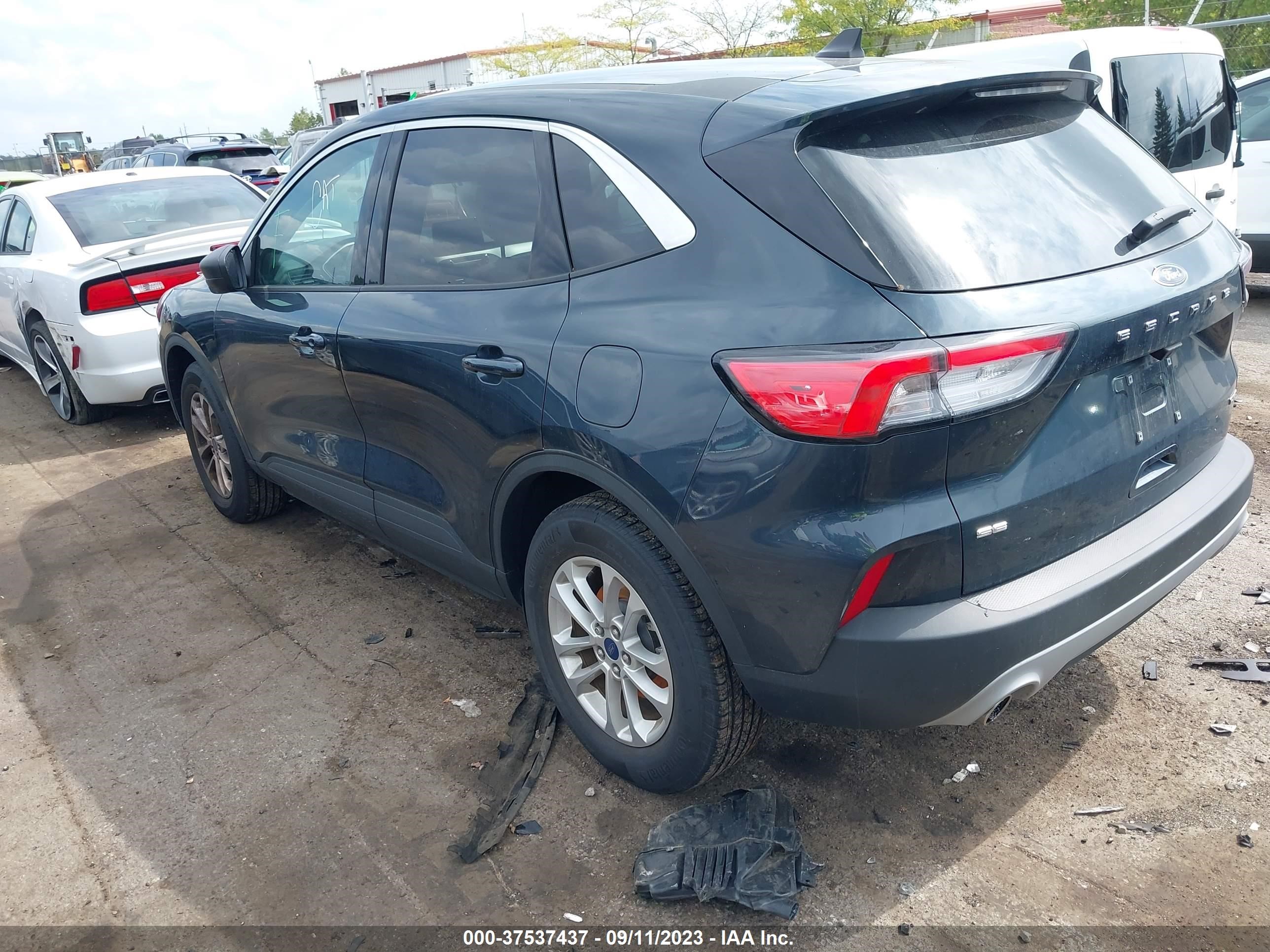 Photo 2 VIN: 1FMCU9G69NUB98363 - FORD ESCAPE 