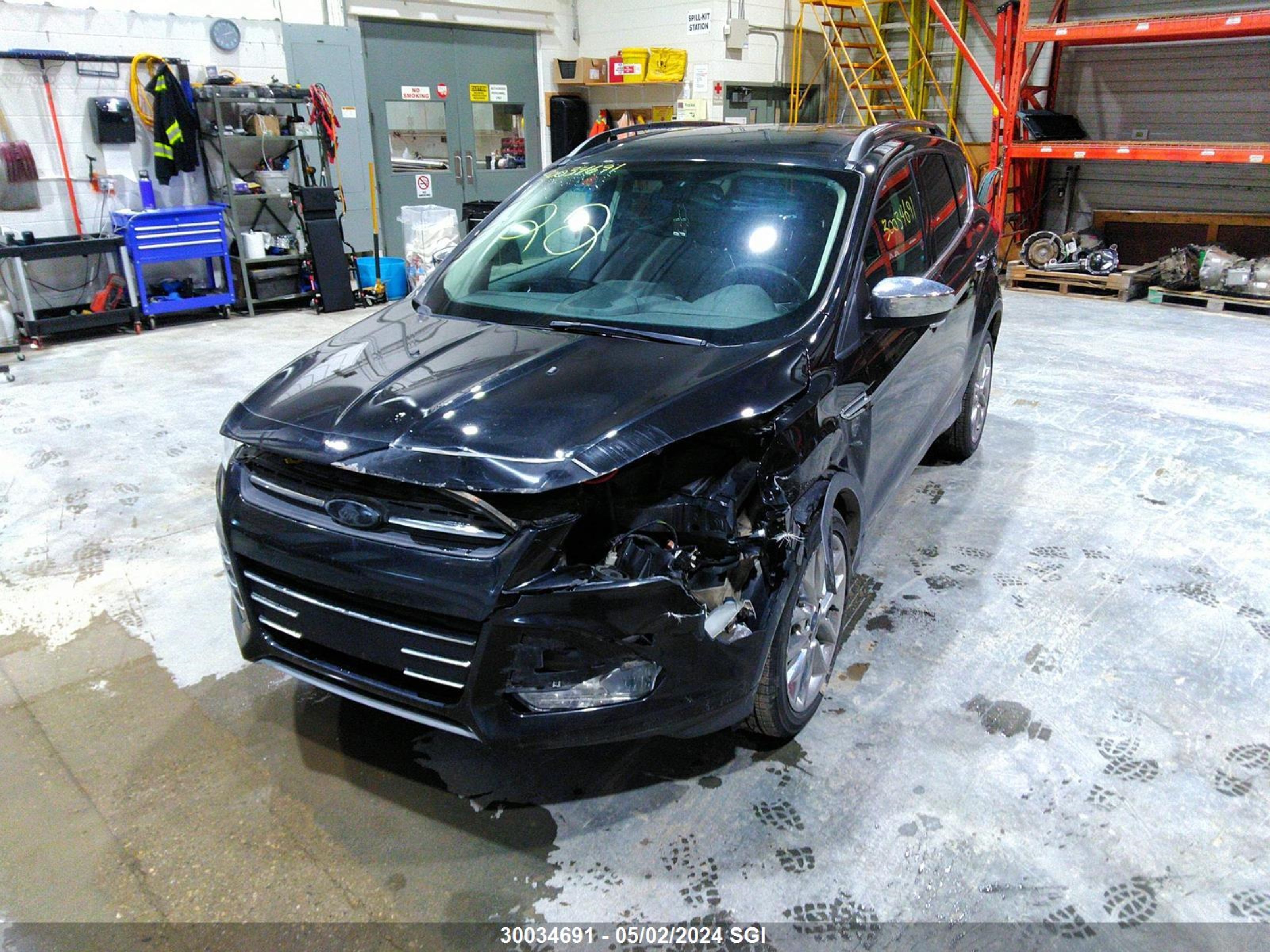 Photo 1 VIN: 1FMCU9G90FUA70752 - FORD ESCAPE 