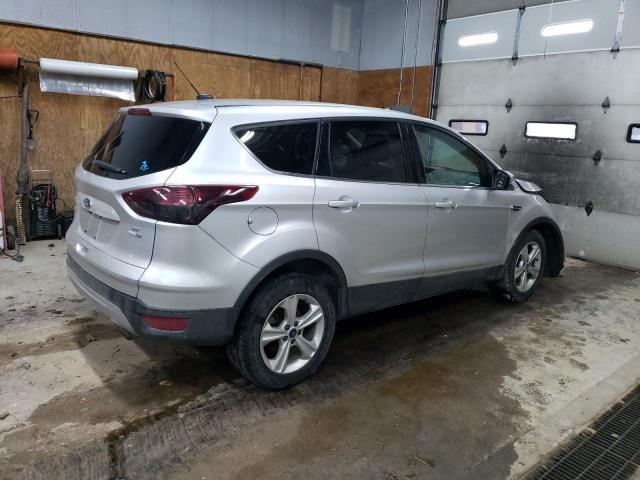 Photo 2 VIN: 1FMCU9G90FUB92589 - FORD ESCAPE SE 