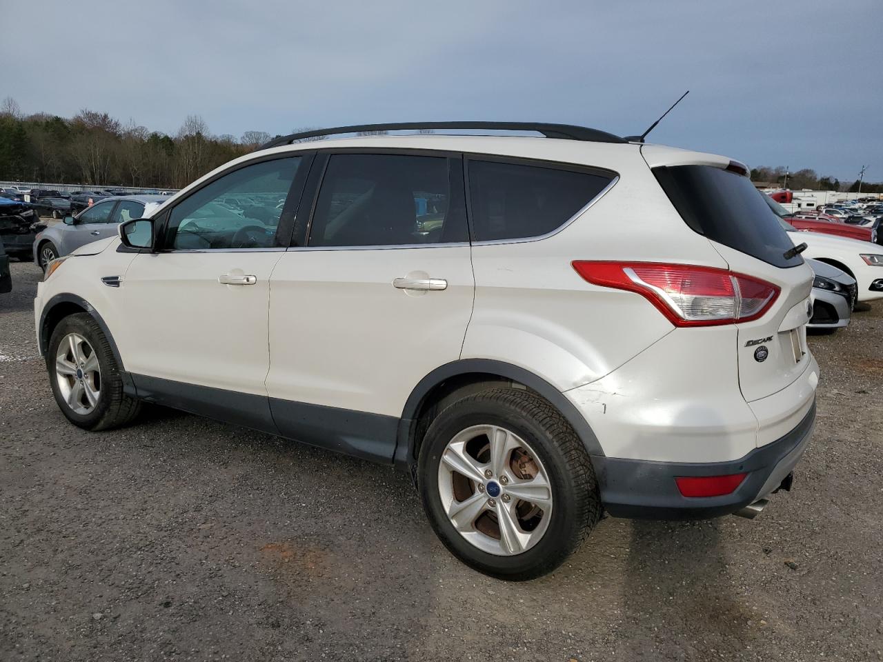 Photo 1 VIN: 1FMCU9G90GUA06390 - FORD ESCAPE 