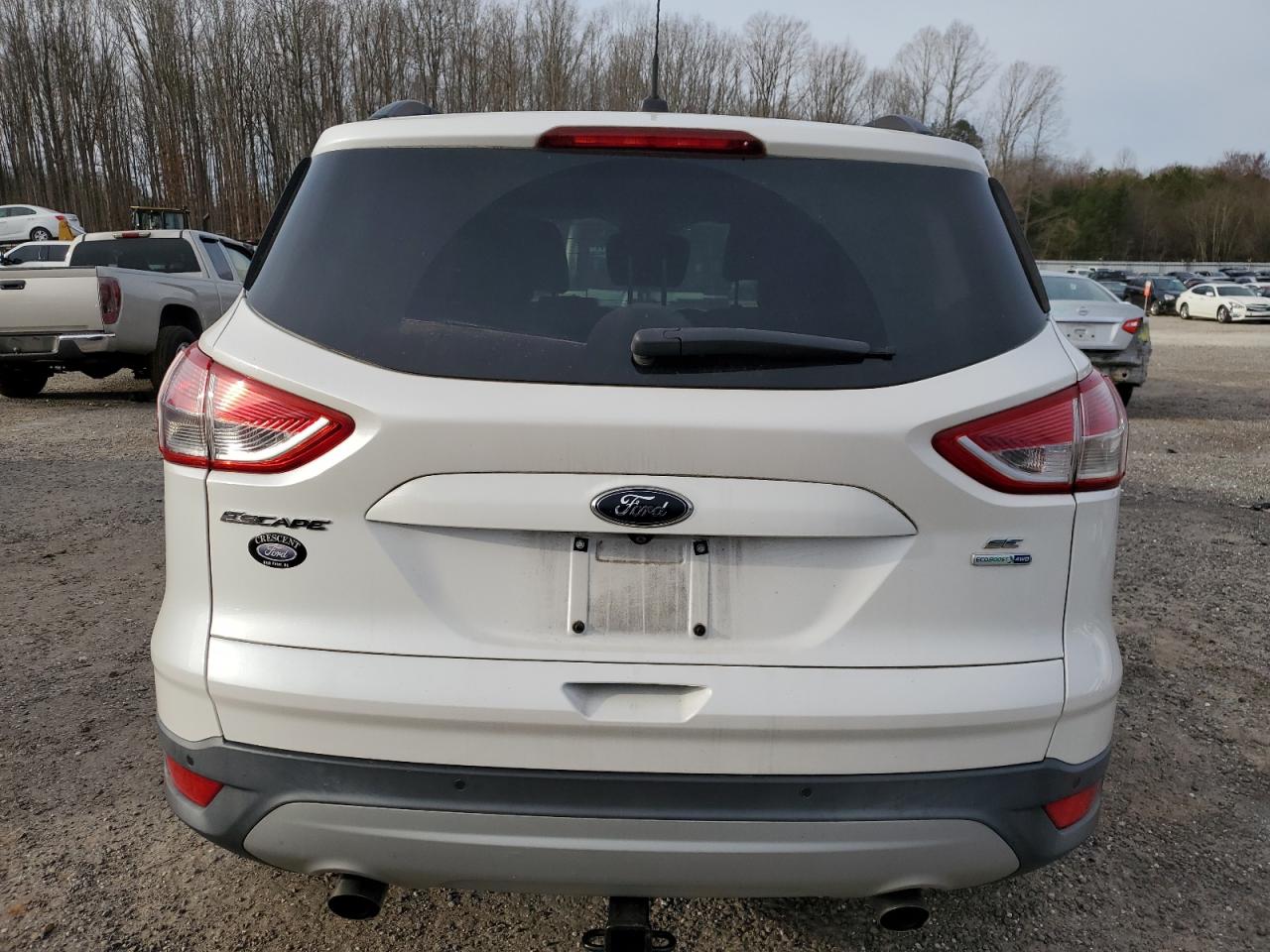 Photo 5 VIN: 1FMCU9G90GUA06390 - FORD ESCAPE 