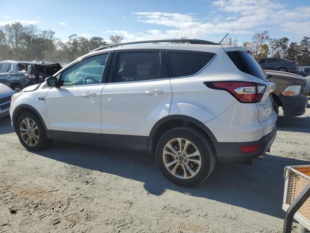 Photo 1 VIN: 1FMCU9G90HUB71292 - FORD ESCAPE SE 