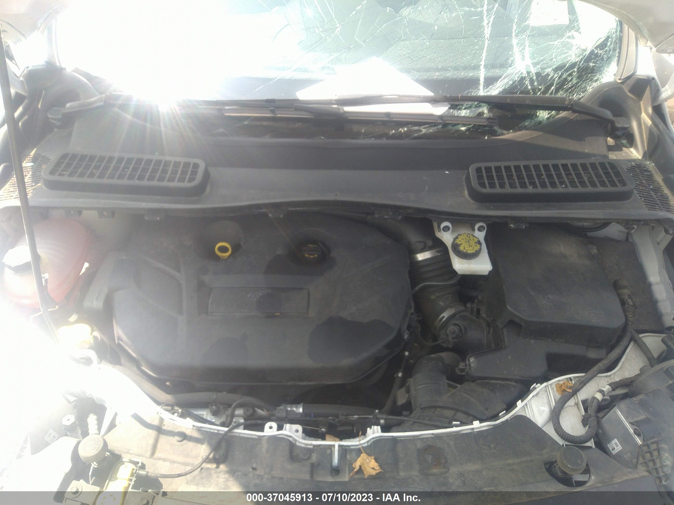 Photo 9 VIN: 1FMCU9G90HUE73651 - FORD ESCAPE 