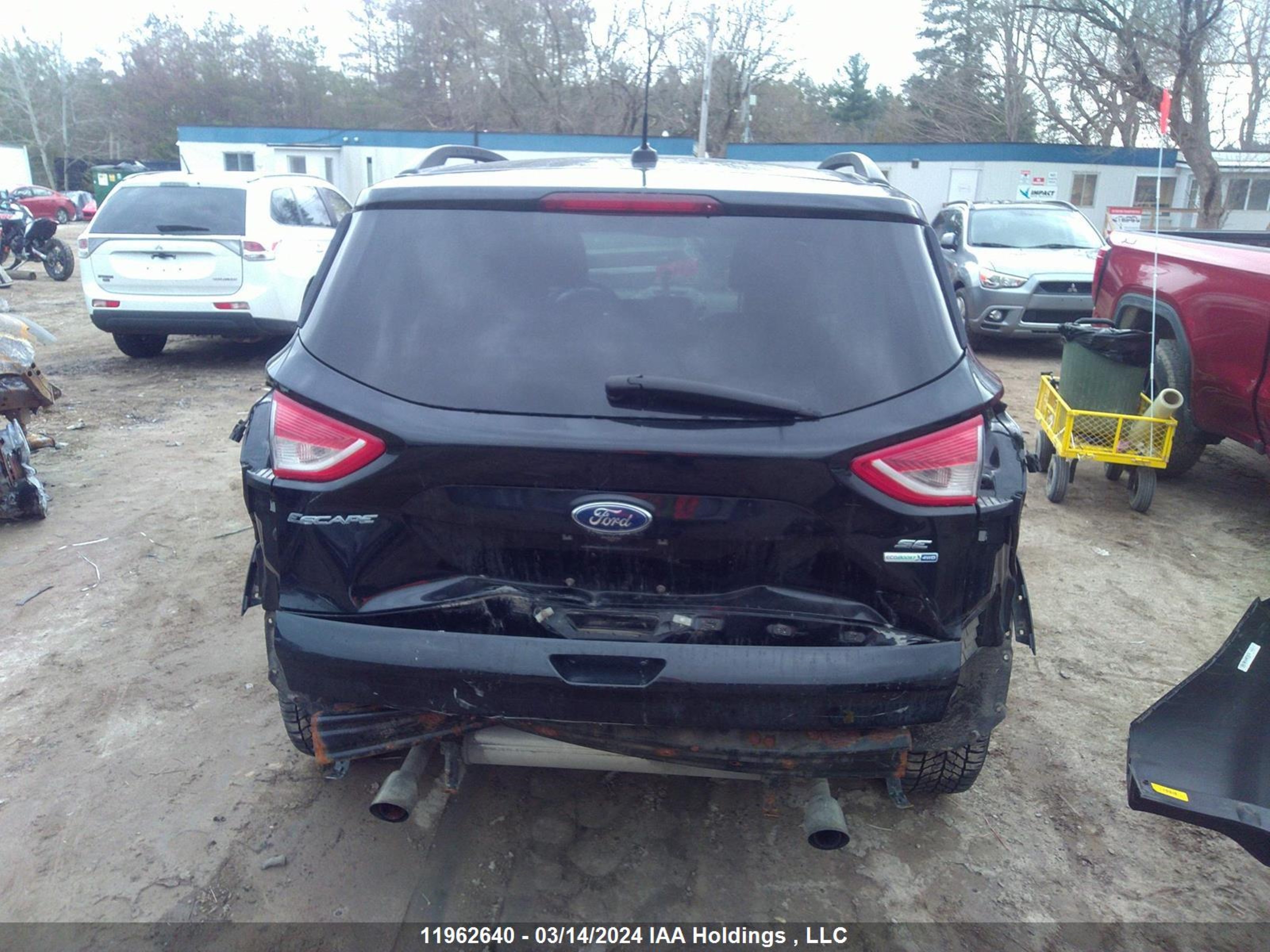 Photo 16 VIN: 1FMCU9G91GUB26683 - FORD ESCAPE 