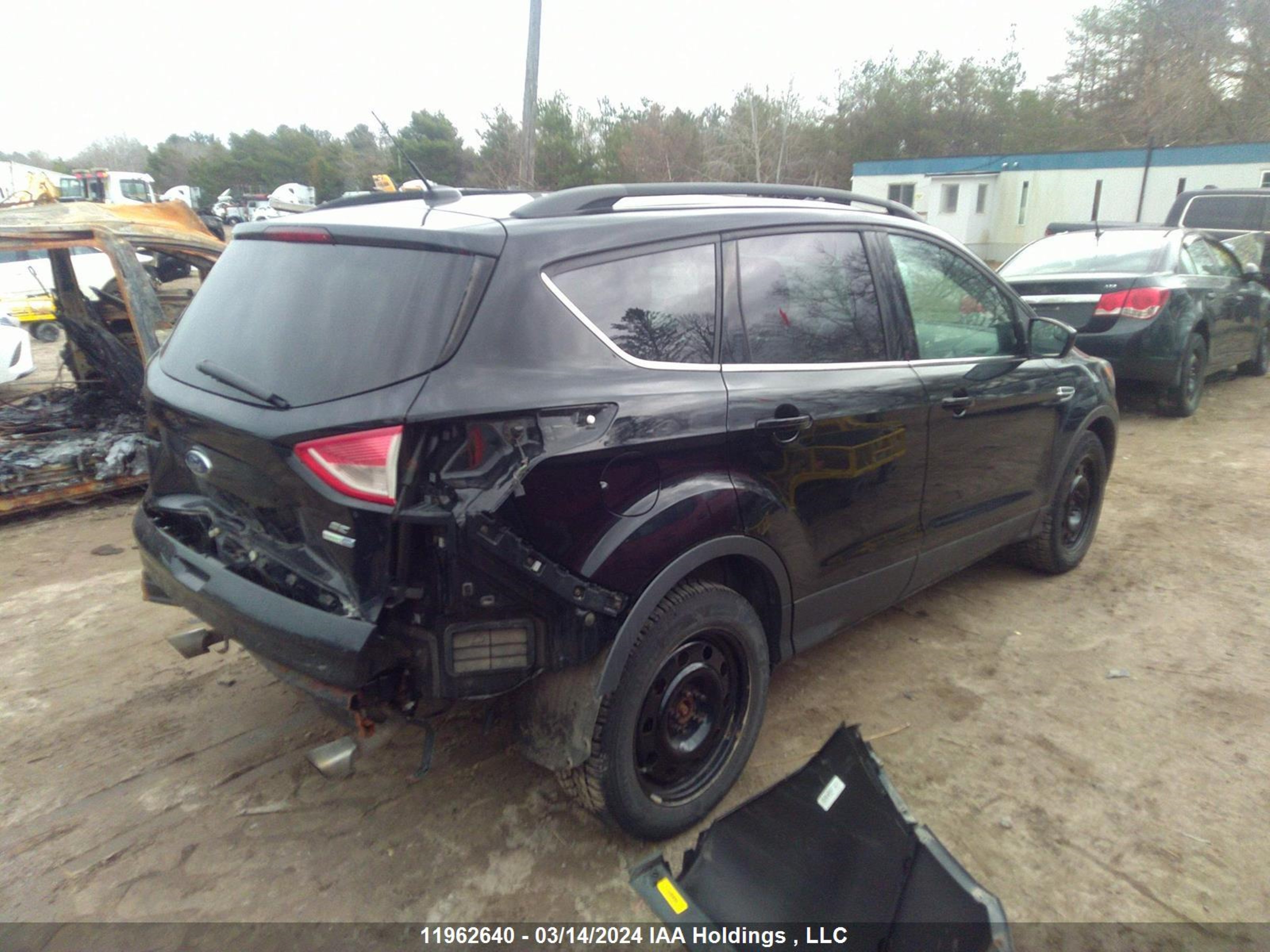 Photo 3 VIN: 1FMCU9G91GUB26683 - FORD ESCAPE 