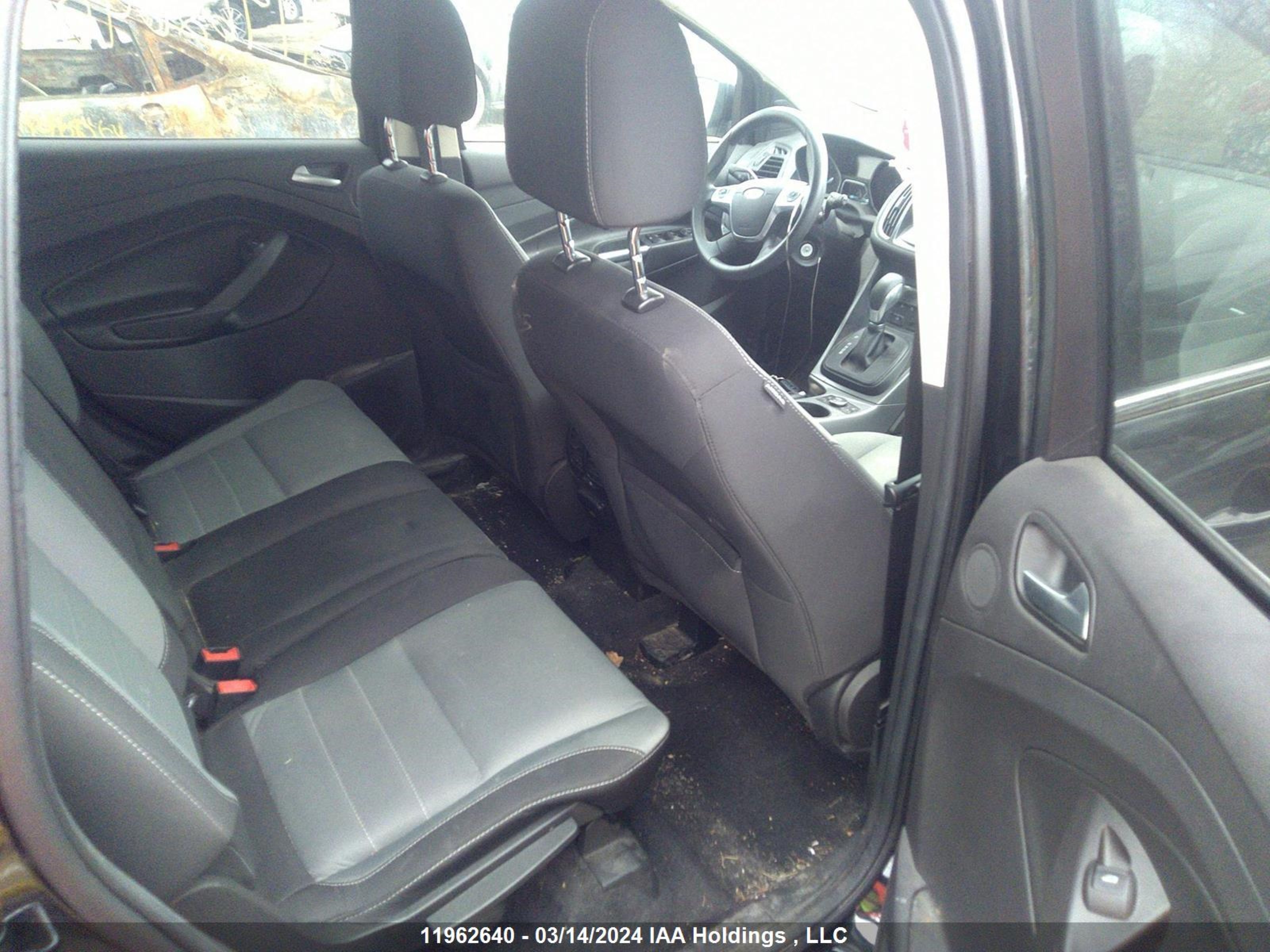 Photo 7 VIN: 1FMCU9G91GUB26683 - FORD ESCAPE 