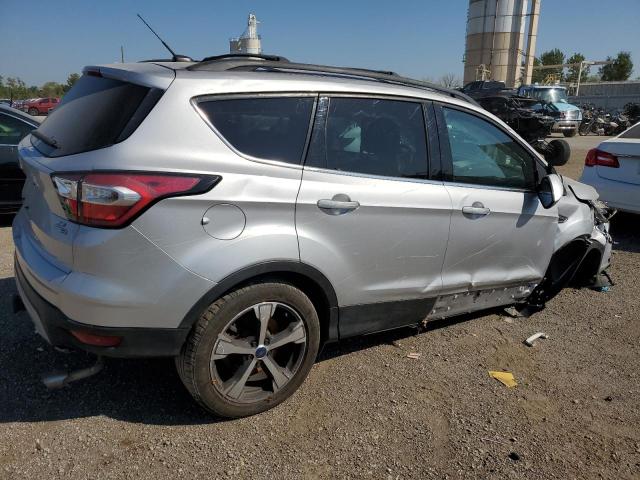 Photo 2 VIN: 1FMCU9G91HUB89719 - FORD ESCAPE 