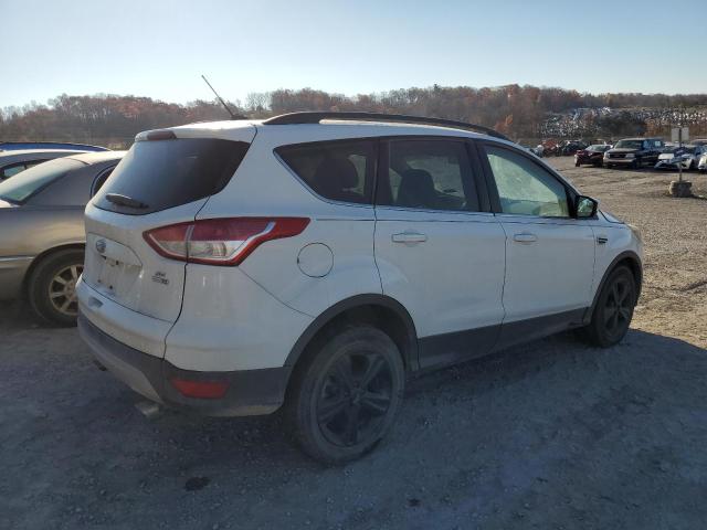 Photo 2 VIN: 1FMCU9G92EUD26422 - FORD ESCAPE SE 