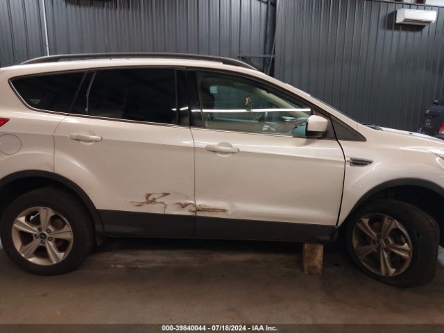 Photo 5 VIN: 1FMCU9G92GUA89031 - FORD ESCAPE 