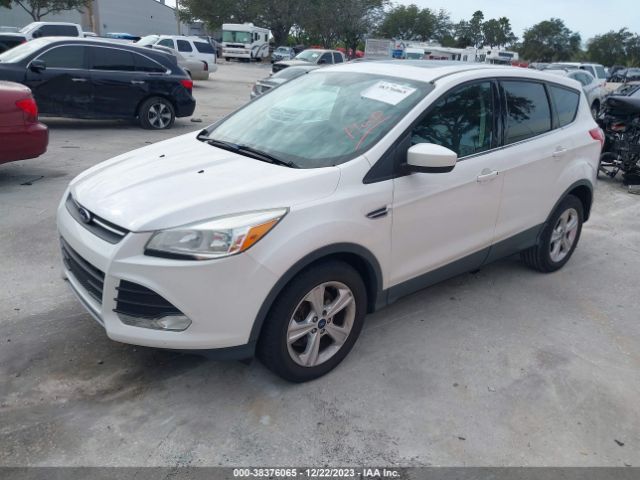 Photo 1 VIN: 1FMCU9G92GUC13153 - FORD ESCAPE 