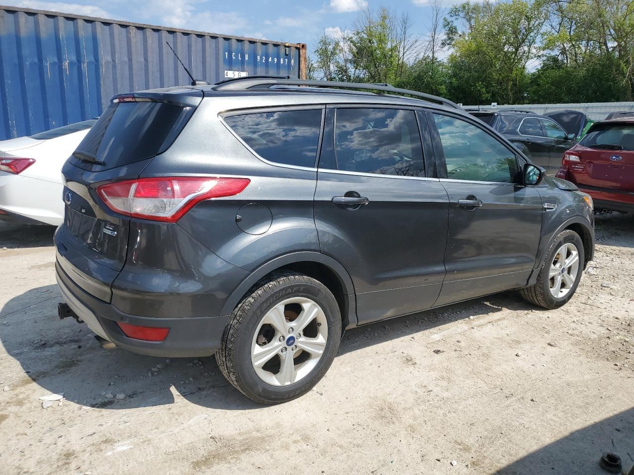 Photo 2 VIN: 1FMCU9G92GUC15016 - FORD ESCAPE 