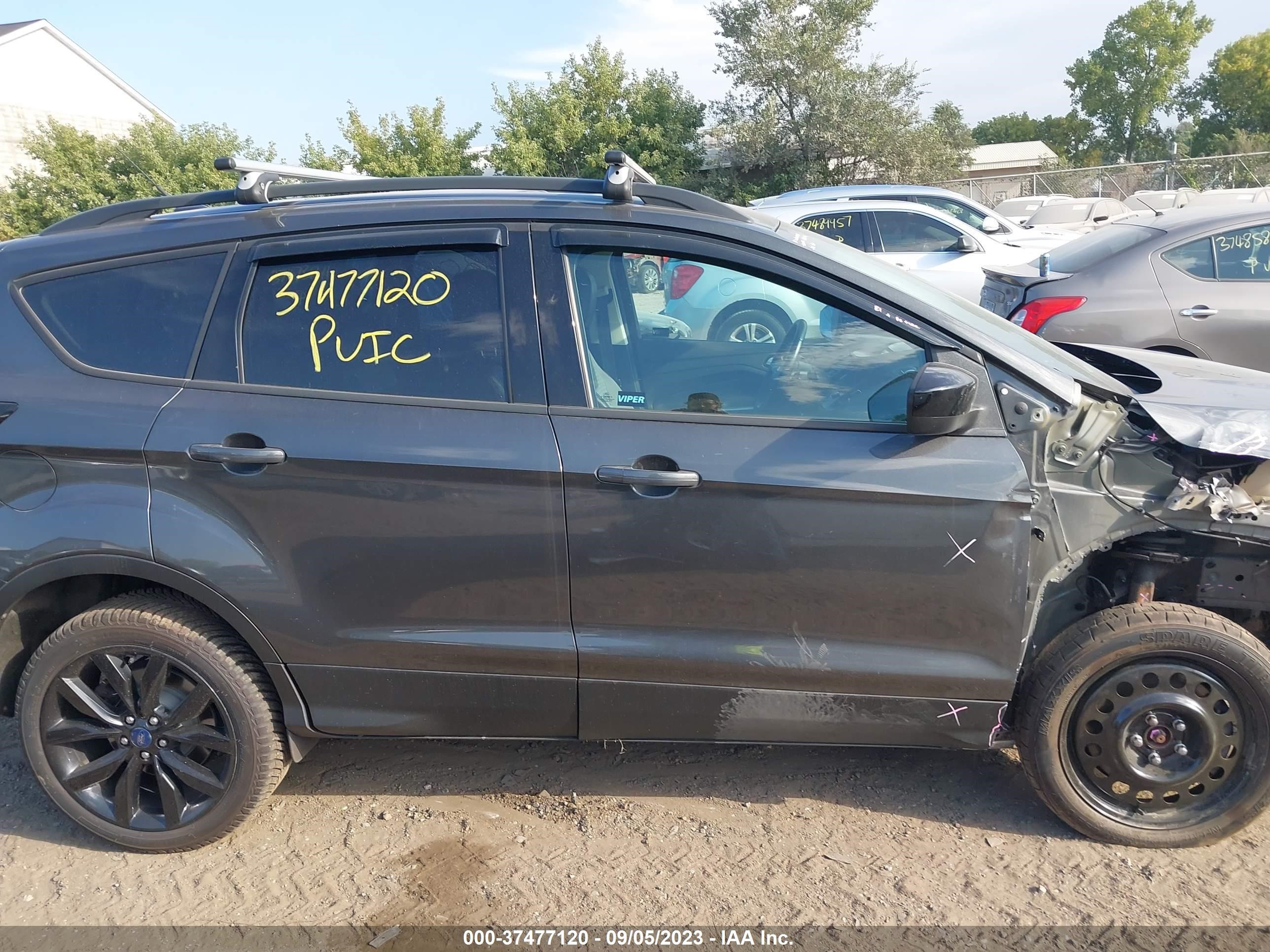 Photo 13 VIN: 1FMCU9G92HUE36438 - FORD ESCAPE 