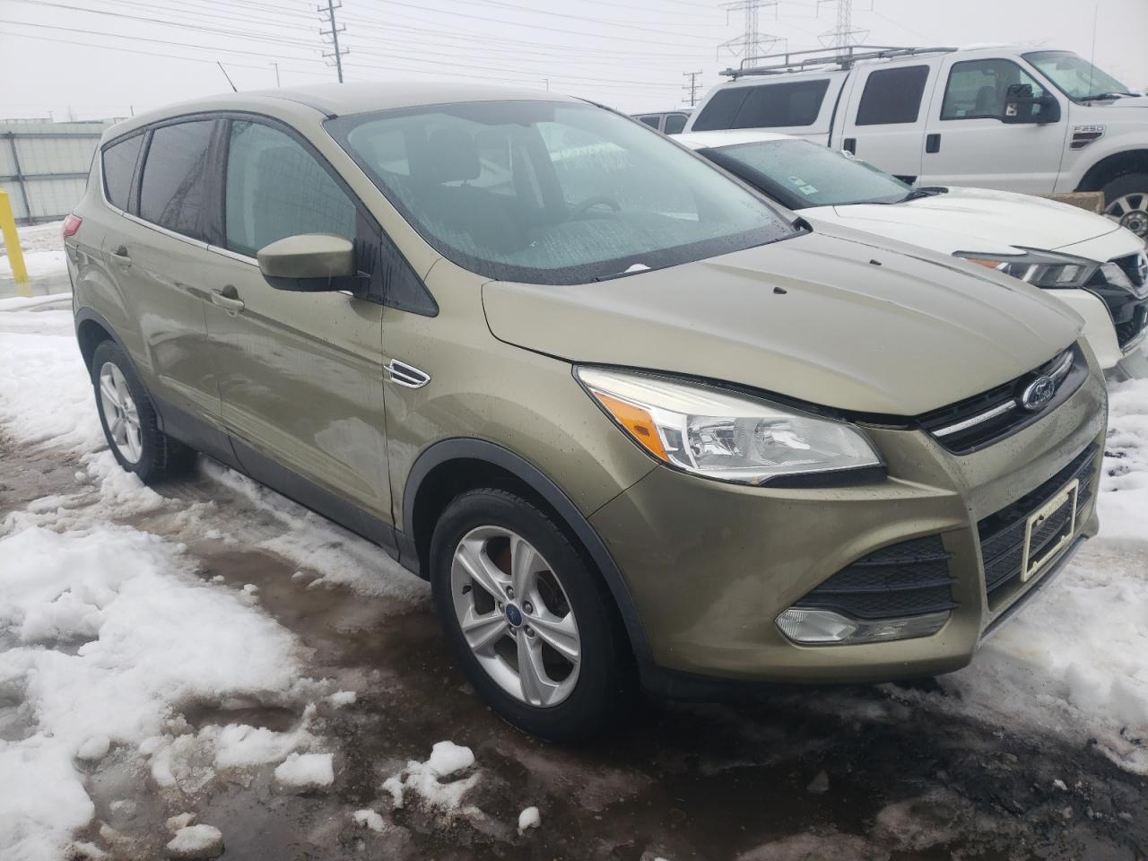 Photo 3 VIN: 1FMCU9G93DUA74128 - FORD ESCAPE 