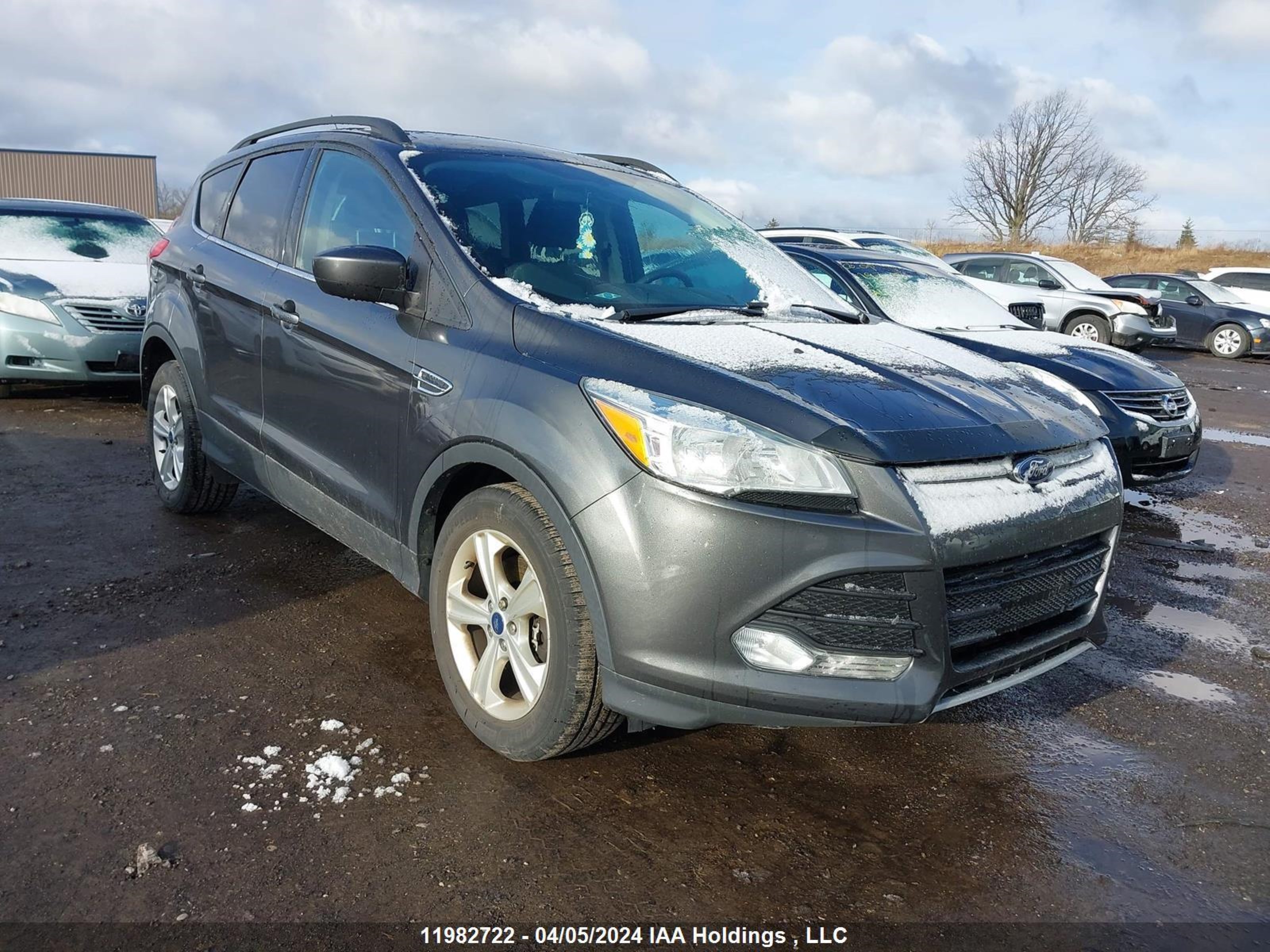 Photo 0 VIN: 1FMCU9G93FUA12828 - FORD ESCAPE 