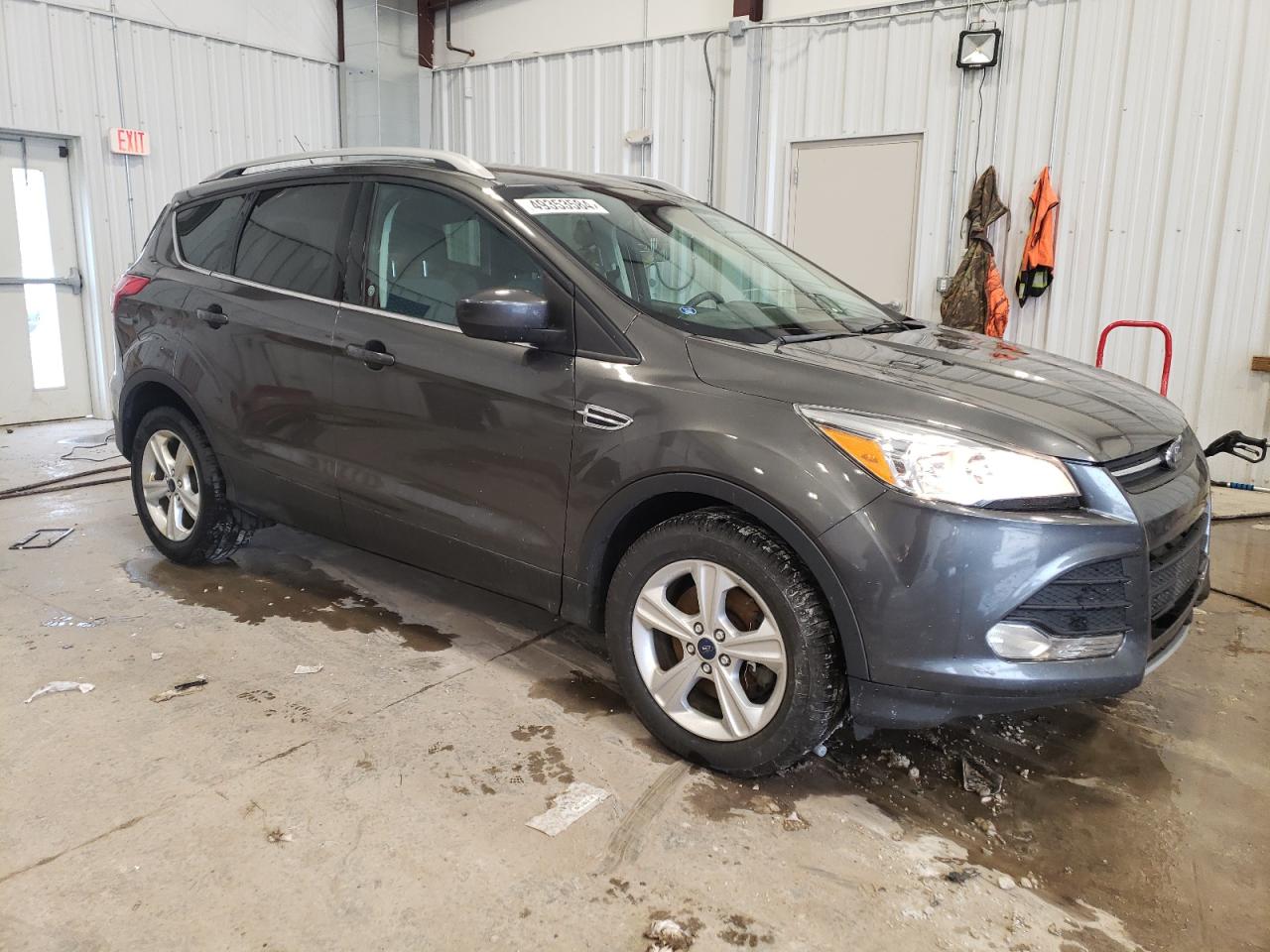 Photo 3 VIN: 1FMCU9G93FUB26392 - FORD ESCAPE 