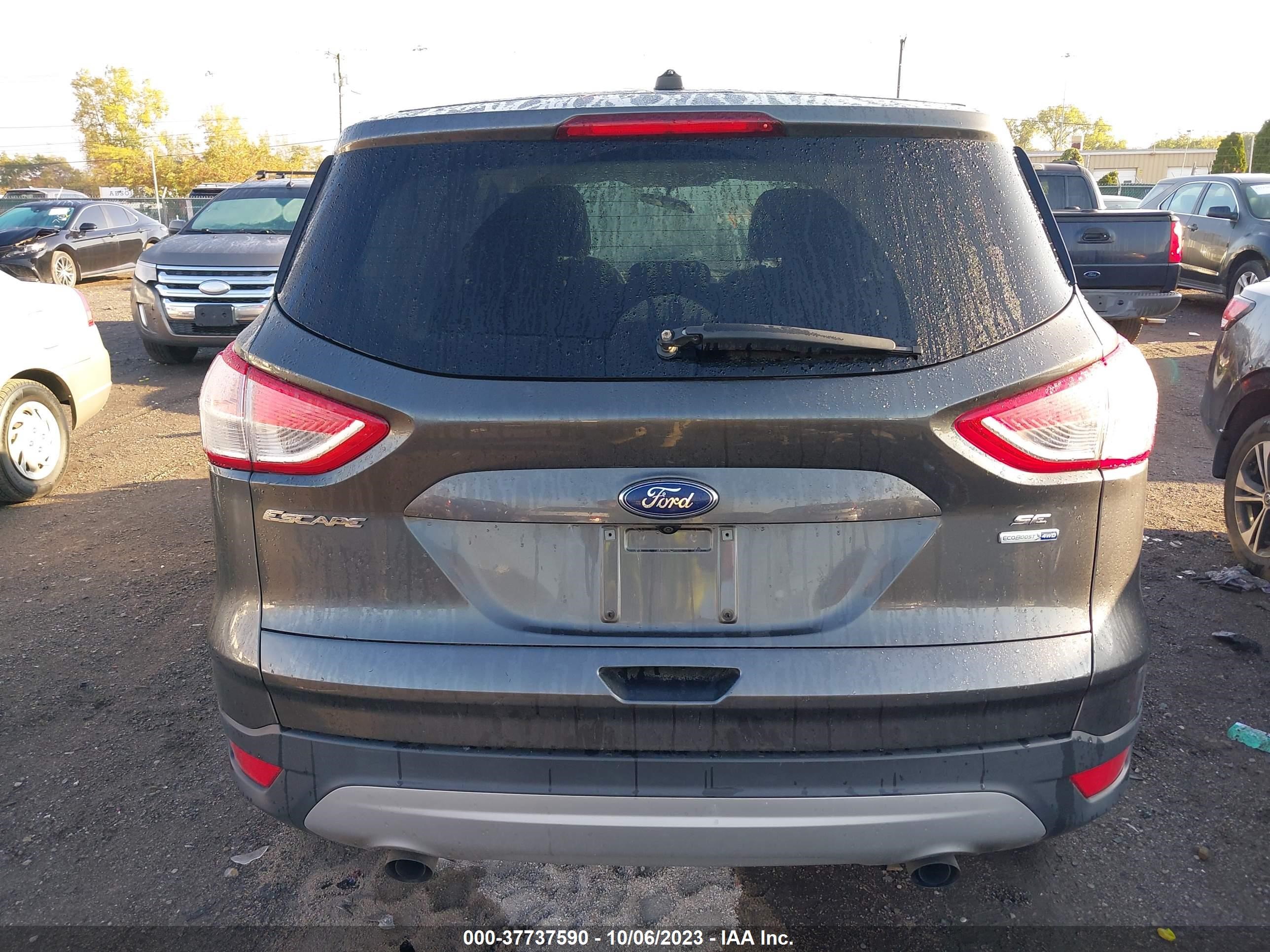 Photo 16 VIN: 1FMCU9G93GUB08573 - FORD ESCAPE 