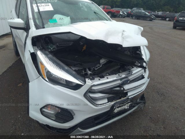 Photo 5 VIN: 1FMCU9G93HUB30283 - FORD ESCAPE 