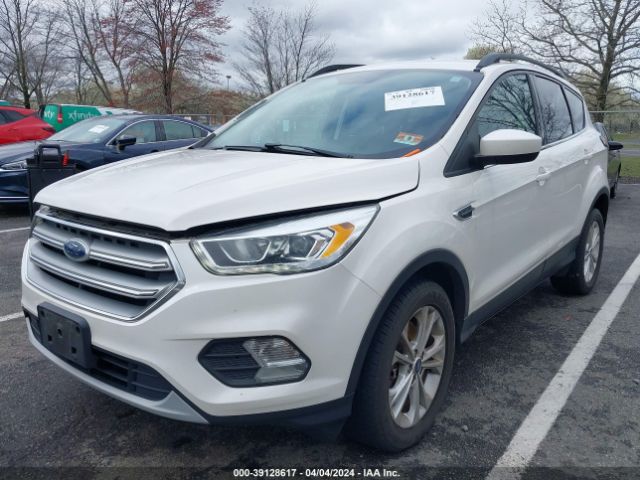 Photo 1 VIN: 1FMCU9G93HUD48420 - FORD ESCAPE 