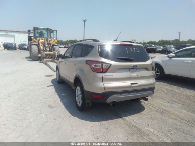 Photo 2 VIN: 1FMCU9G93HUF03161 - FORD ESCAPE 