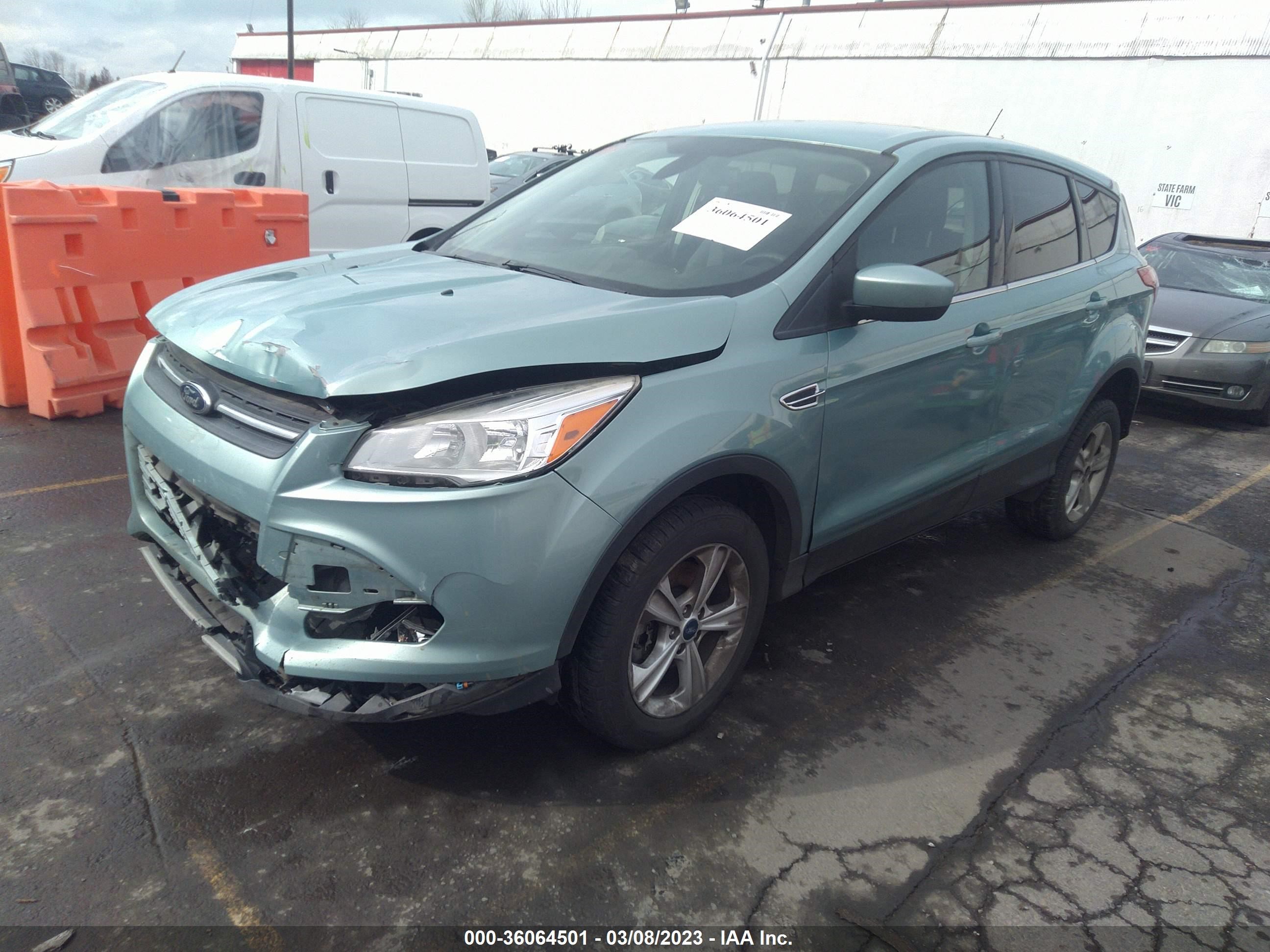 Photo 1 VIN: 1FMCU9G94DUA14469 - FORD ESCAPE 