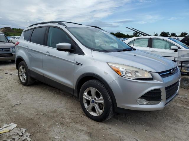 Photo 3 VIN: 1FMCU9G94DUA18134 - FORD ESCAPE SE 