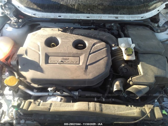 Photo 9 VIN: 1FMCU9G94HUA25722 - FORD ESCAPE 