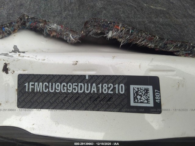 Photo 8 VIN: 1FMCU9G95DUA18210 - FORD ESCAPE 