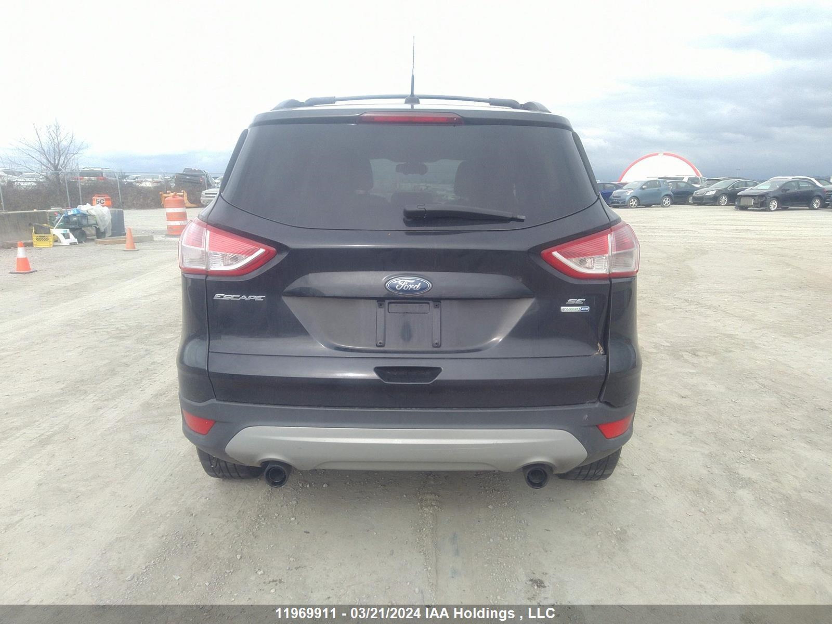 Photo 15 VIN: 1FMCU9G95DUB33485 - FORD ESCAPE 