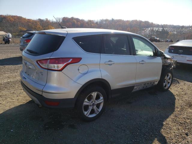 Photo 2 VIN: 1FMCU9G95FUA32305 - FORD ESCAPE 