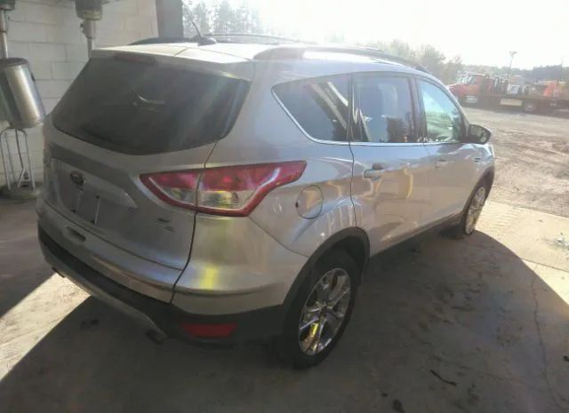 Photo 3 VIN: 1FMCU9G95FUB96217 - FORD ESCAPE 