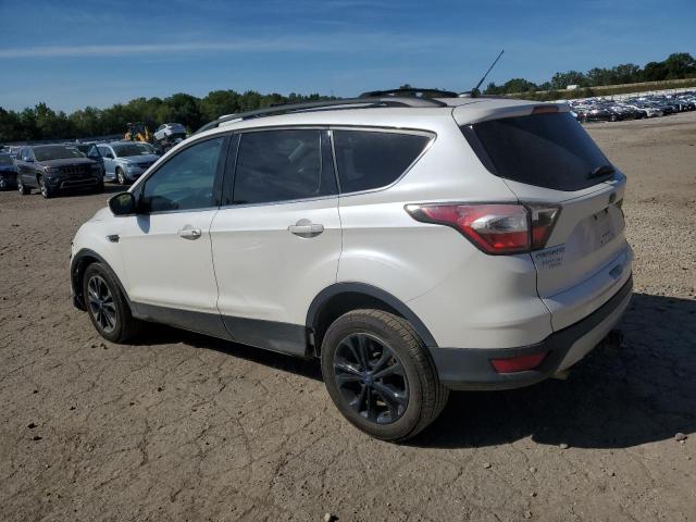 Photo 1 VIN: 1FMCU9G95HUB50454 - FORD ESCAPE SE 