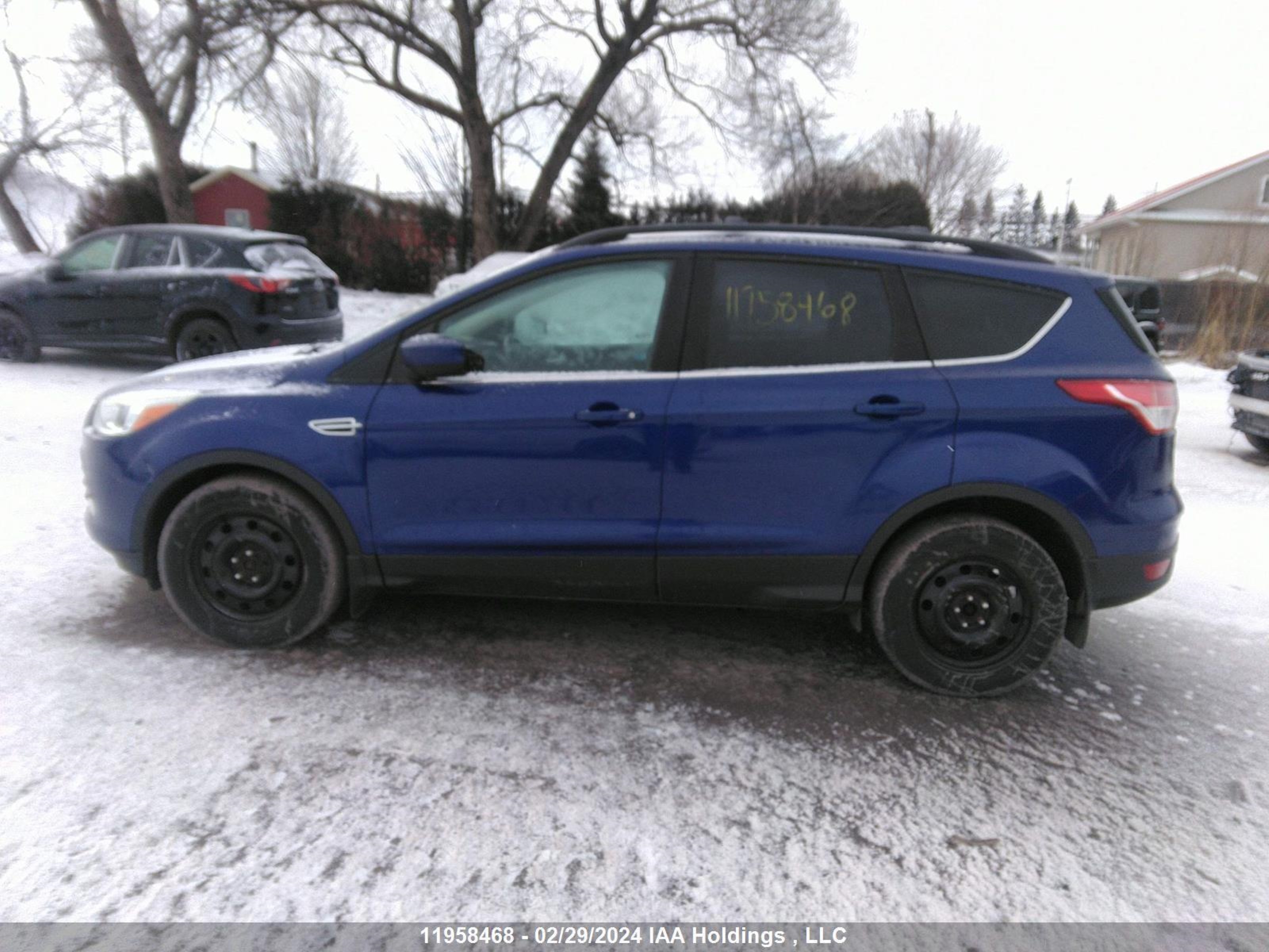 Photo 13 VIN: 1FMCU9G96EUD04035 - FORD ESCAPE 