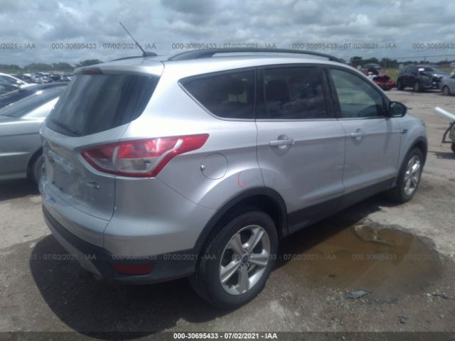 Photo 3 VIN: 1FMCU9G96EUD58080 - FORD ESCAPE 