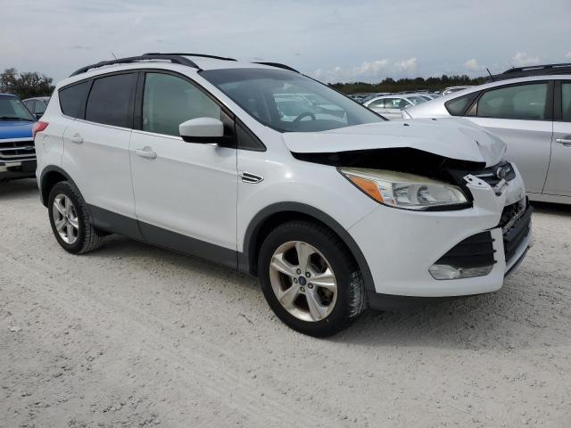 Photo 3 VIN: 1FMCU9G96FUA37271 - FORD ESCAPE SE 